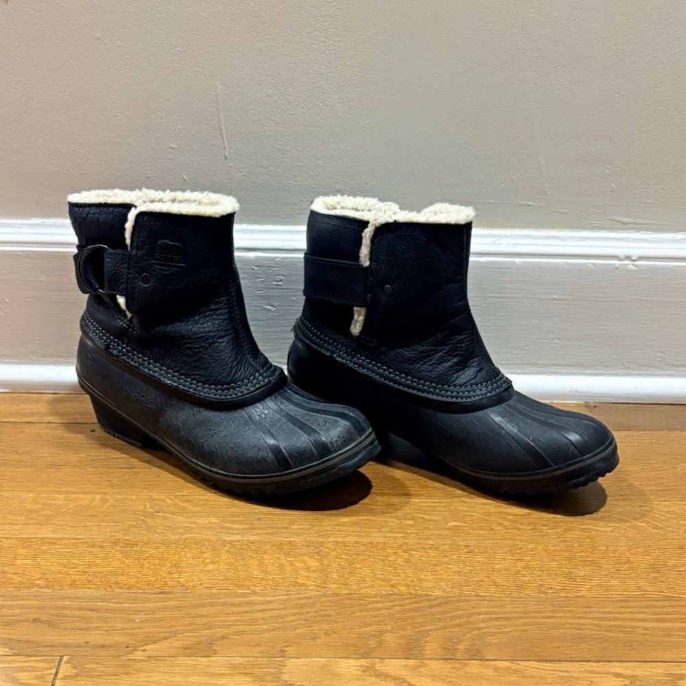 Sorel Winter Fancy Faux Fur Lining Ankle Rain Snow Buckle Winter Boots Sz 7.5